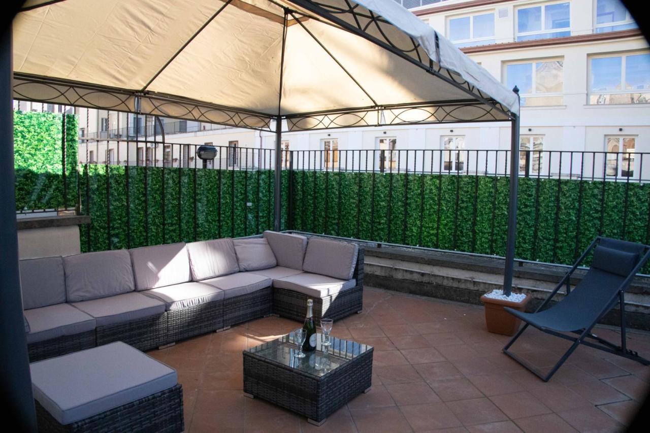 Pandy Apartment Rom