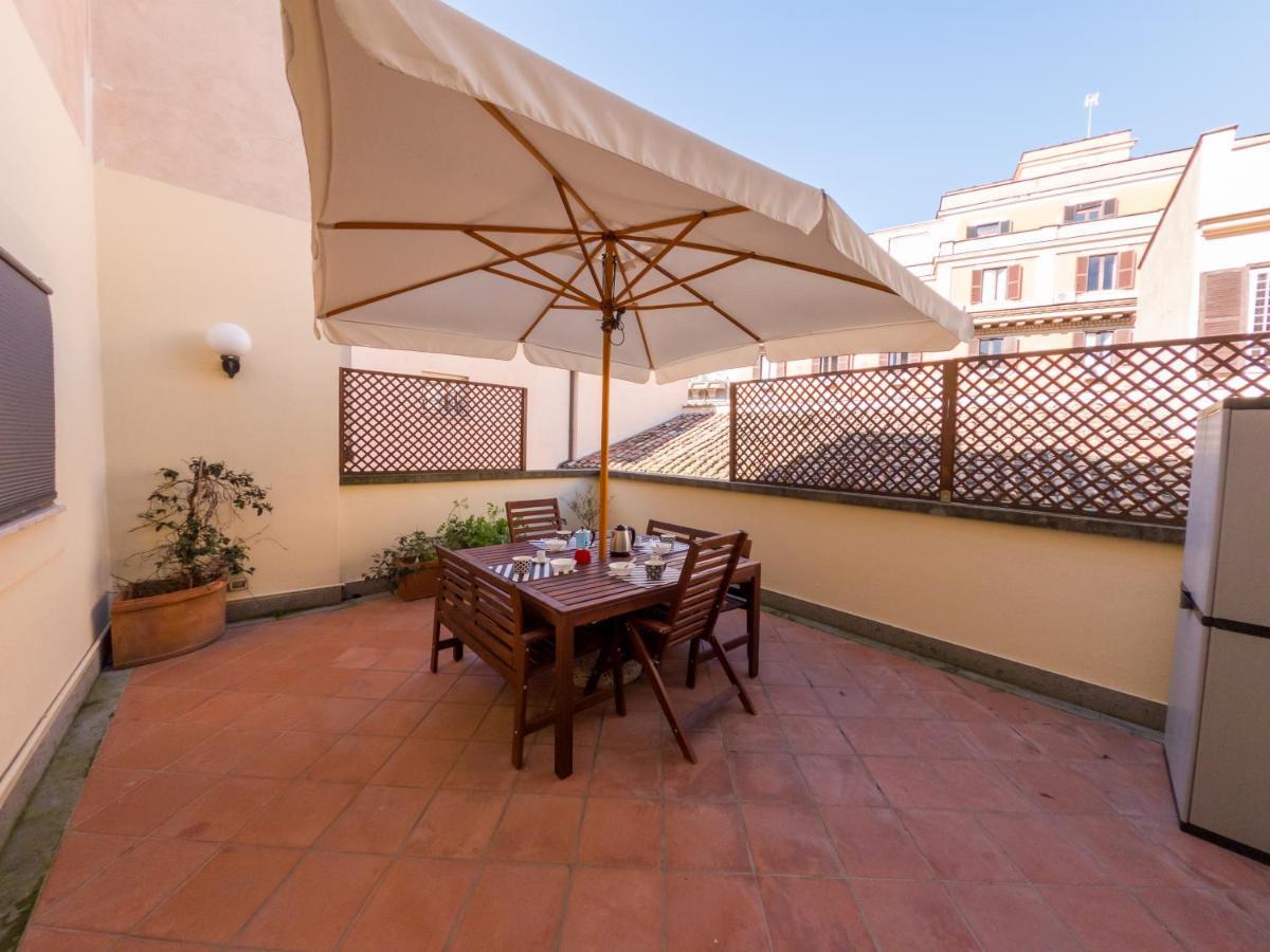 Pandy Apartment Rom